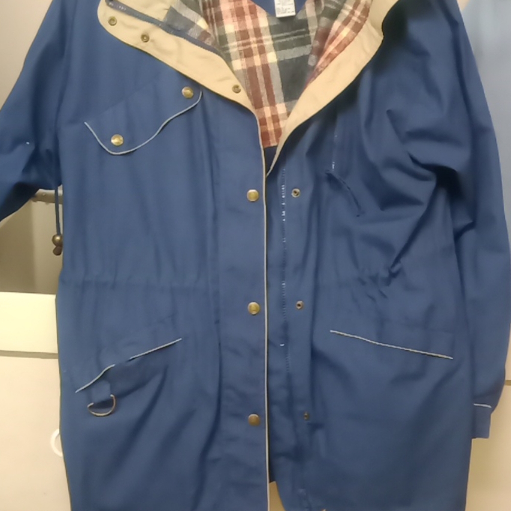 Jacket - Picture 4 of 4